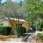 Villaggio Turistico Internazionale بيبيوني