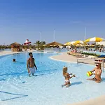 Villaggio Turistico Internazionale 5*