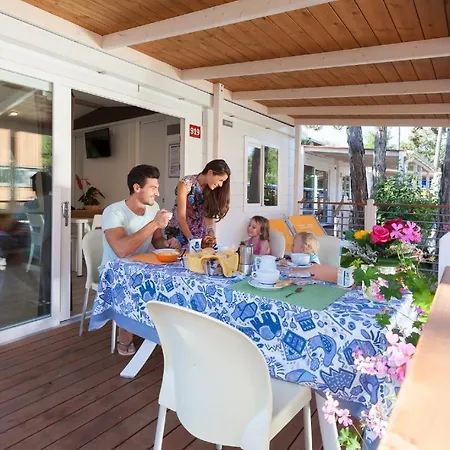 Villaggio Turistico Internazionale بيبيوني