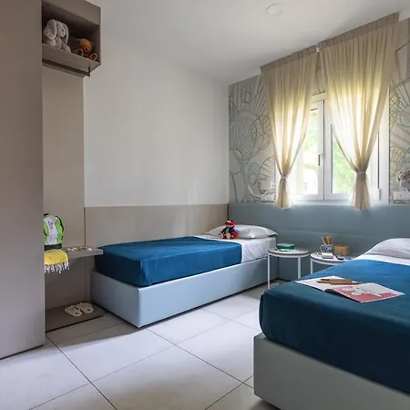 리조트 Villaggio Turistico Internazionale 4*