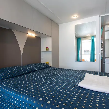 리조트 Villaggio Turistico Internazionale 4*
