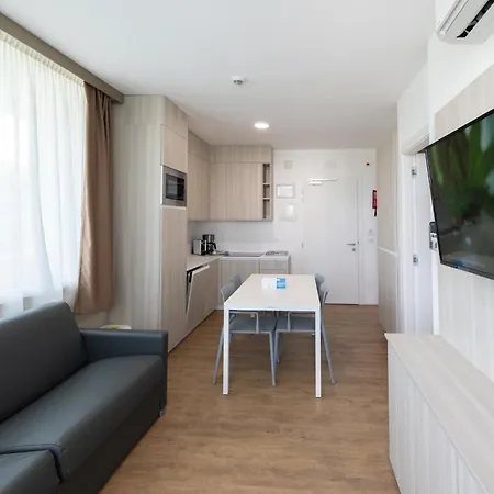 Villaggio Turistico Internazionale 4*