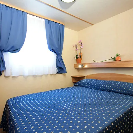 Villaggio Turistico Internazionale بيبيوني