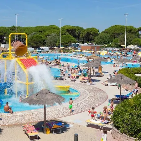 Villaggio Turistico Internazionale Resort 5*