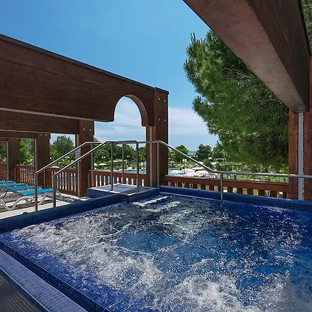 Resort Villaggio Turistico Internazionale 5*