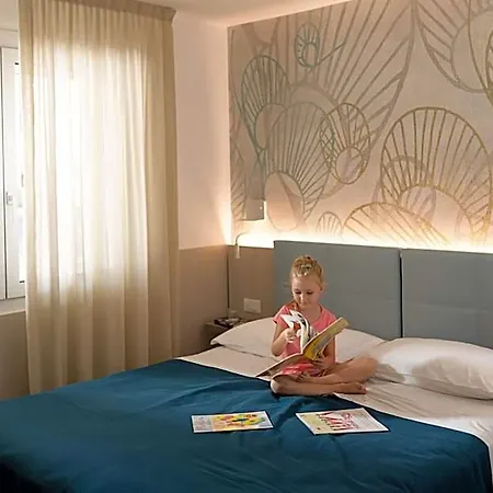 Villaggio Turistico Internazionale Resort 5*