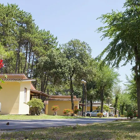 Villaggio Turistico Internazionale 4*