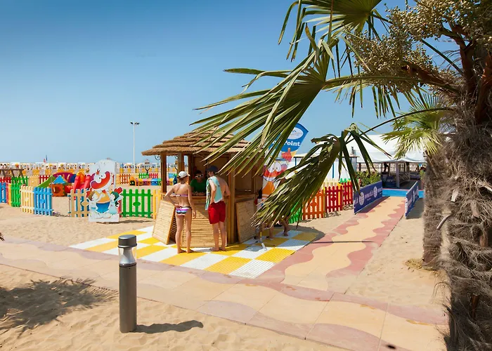 Villaggio Turistico Internazionale بيبيوني